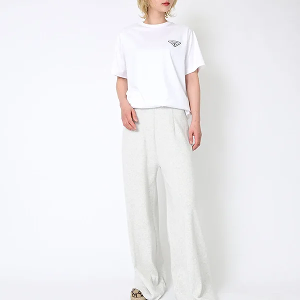 プラダ 三角 ロゴ 半袖 Tシャツ スーパーコピー UJN656