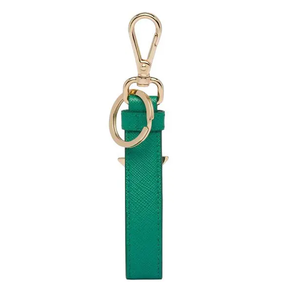 【日本未入荷】プラダ 偽物*高級感溢れる*サフィアーノ キーホルダー 25060503