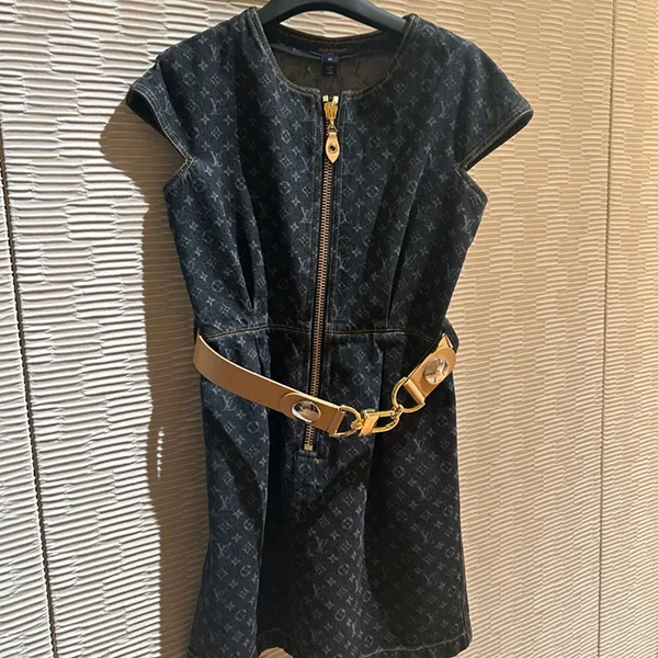 【美しいシルエット♪】ルイヴィトン モノグラムドレス 偽物 lv2572