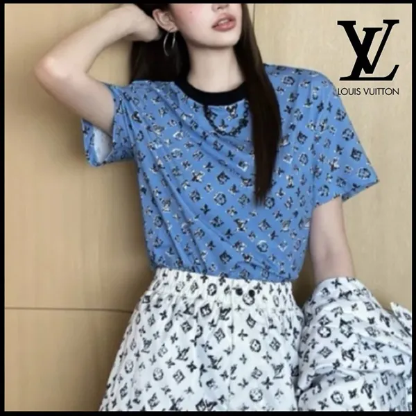 高品質[N級品]【チェーン付☆】ルイヴィトン グラフィックモノグラムTシャツ 偽物 1AIAL8