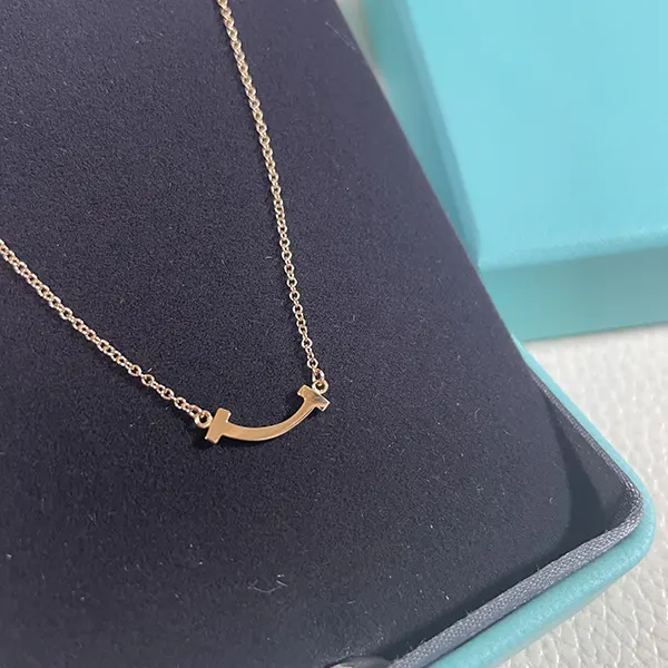 ティファニー ネックレス n級品 Ｔコレクション ミニスマイル 62617748
