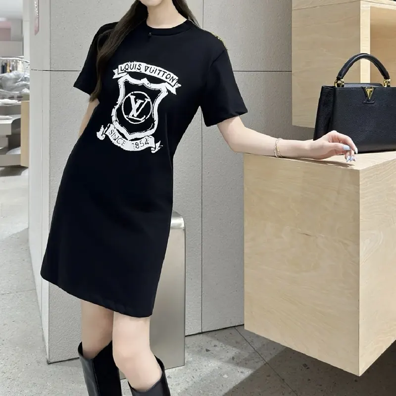 ルイヴィトン クレスト Tシャツドレス スーパーコピー 2色 1AIANQ