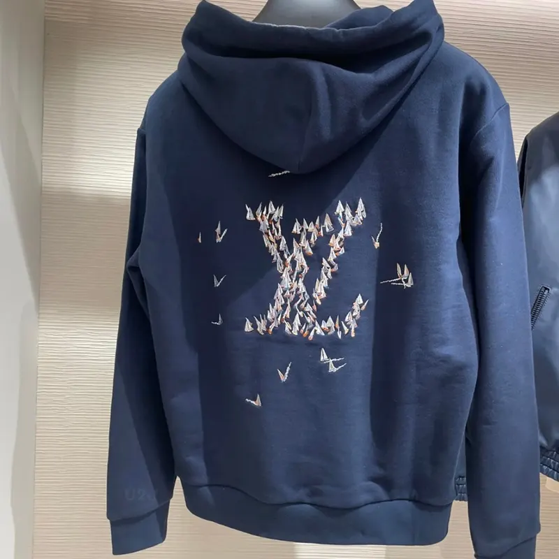ルイヴィトン シグネチャーフーディ パーカー コピー 1AHW66