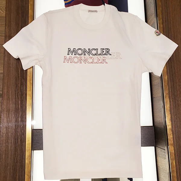 2025SS◆[N級品]モンクレール トリプルレタリングTシャツ スーパーコピー mc259239