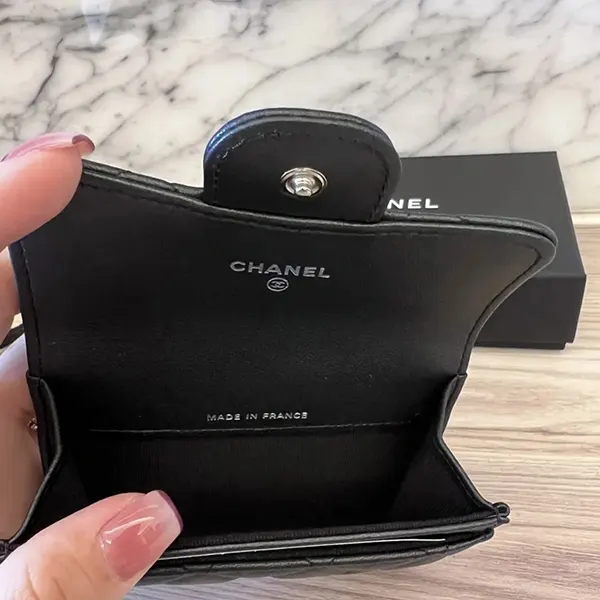シャネル スモールフラップウォレット コピー AP0229 B13639 94305