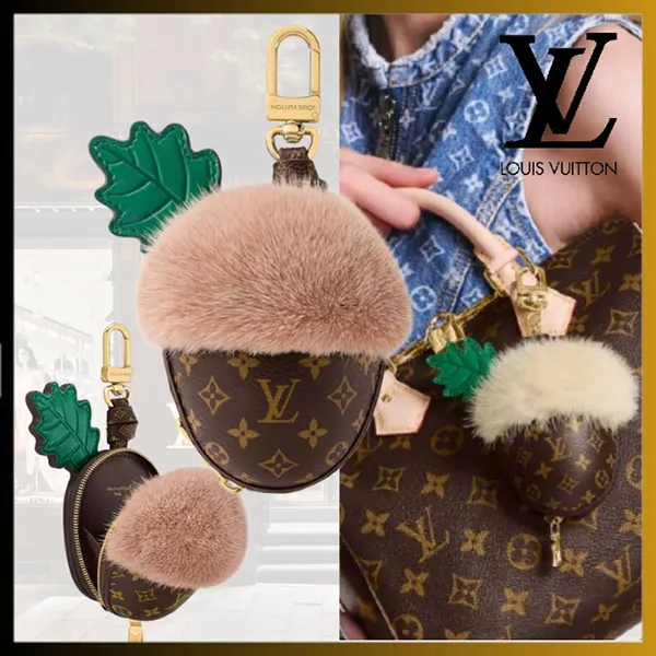 2025SS◆[N級品]【小物収納可能】ルイヴィトン コピー ドングリ ポーチチャーム バッグチャーム･LV エイコーン ポーチ M03277