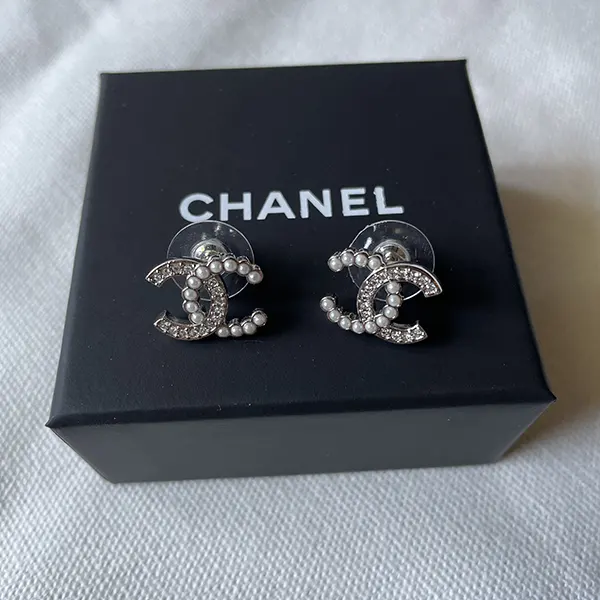 シャネル クリスタルパール ピアス N級品 ABD478 B16782 NY391