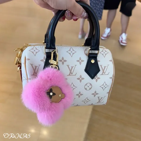 【可愛い♡】ルイヴィトン 偽物 キーホルダー･ヴィヴィエンヌ ファー スキー M02300