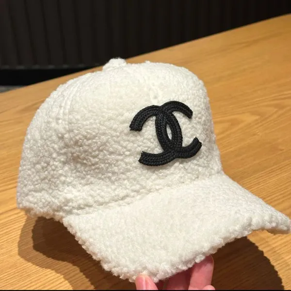 即完予感 シャネル キャップ ロゴ ココマーク 帽子 コピー ウール 黒 AAB264 B21477 U2771