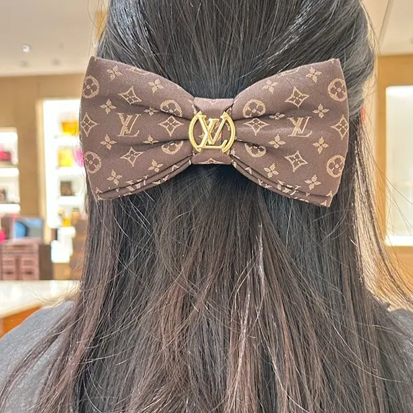 大人気定番☆[N級品]ルイヴィトン バレッタ コピー LV プリティ ボウ M02320