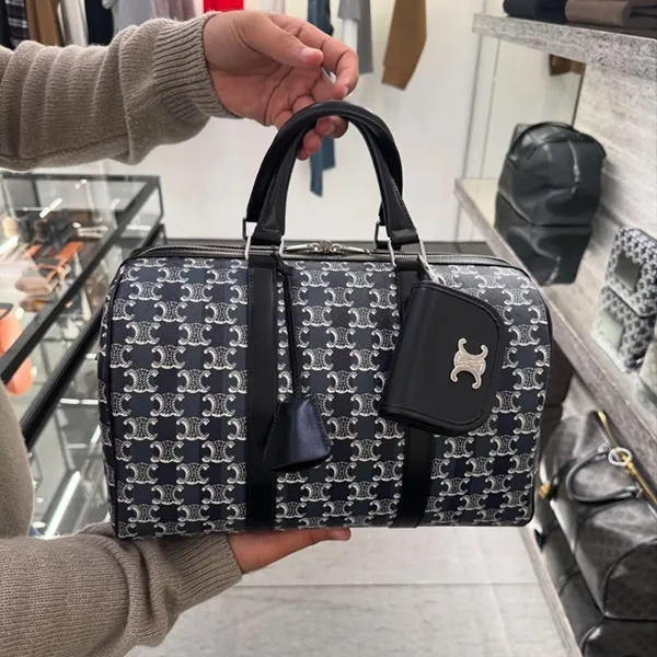 高品質[N級品]セリーヌ ボストン ラージバッグ コピー 118552GUL.07TH