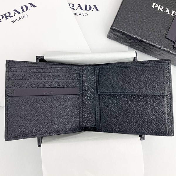 【プラダ】大人気！ Bifold Wallet 二つ折り財布 コピー Triangle Logo 2MO738_2CB2