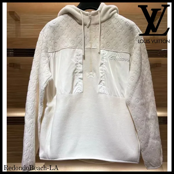 ルイヴィトン★Signature フーディー N級品 1AJCDM【アウトドアにも最適】