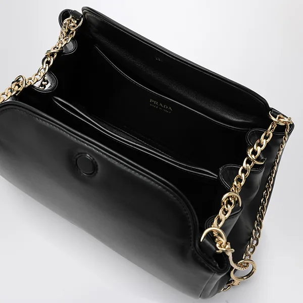 [N級品]入手困難品！プラダ☆レザーショルダーバッグ☆1BD395COO2DX8