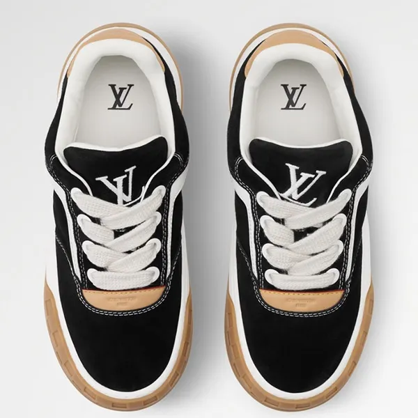 【上品で万能な一品】ルイヴィトン 偽物 LV ティルテッド スニーカー 1AJ766