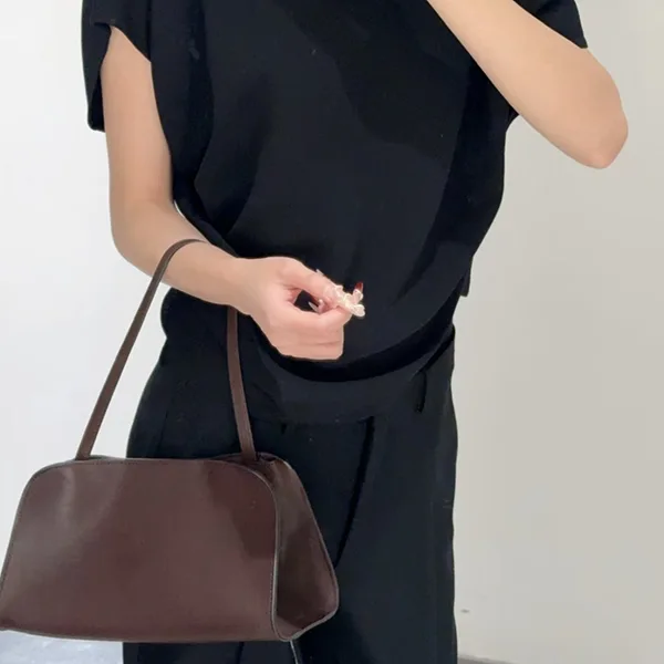 3wayで印象が変えられる《ザロウ》マルゴー コピー Peggy clutch 1205