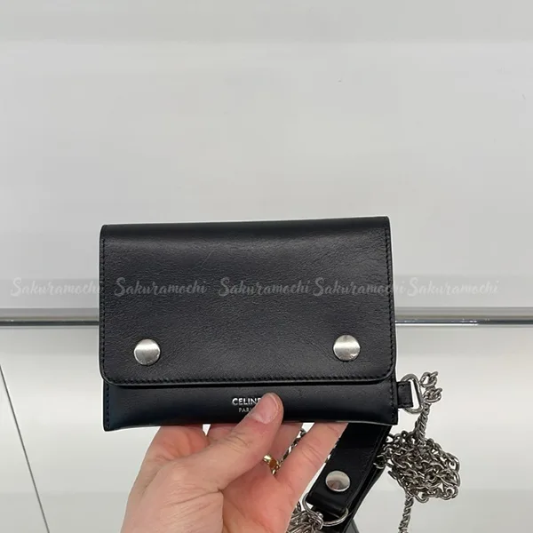 憧れの逸品!! 【セリーヌ】メンズ チェーンウォレット 偽物 黒 ce1205