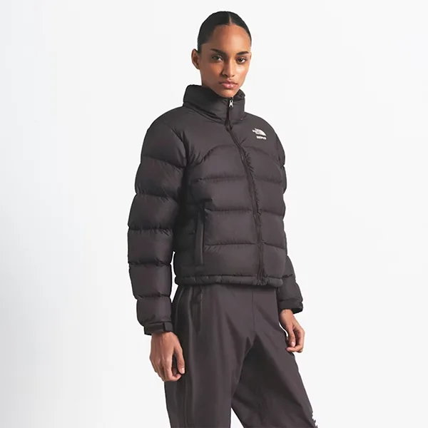 SKIMS×ノースフェイス コラボ/2000 RETRO NUPTSE ジャケット