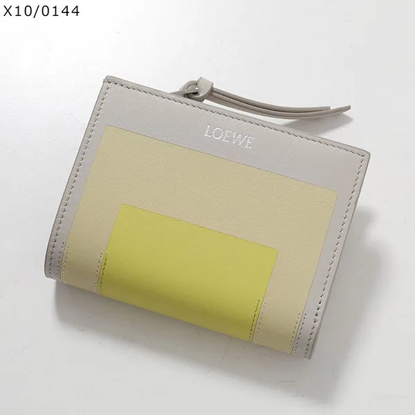 大特価★ロエベ × Albers コピー 二つ折り財布 レザー ロゴ C643NCW