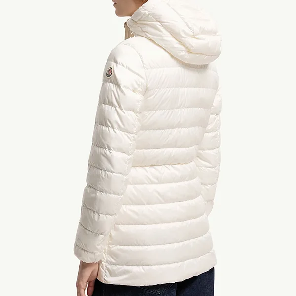 【モンクレール】JASMIN ショート ダウンジャケット スリムフィット