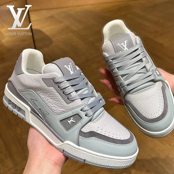 限定希少☆ルイヴィトン LV トレイナー スニーカー 1AJCYY