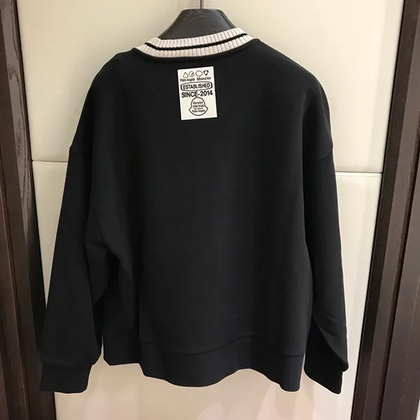 高品質[N級品]限定コラボ【モンクレール x パームエンジェルス】ロゴパッチスウェット J209L8G0