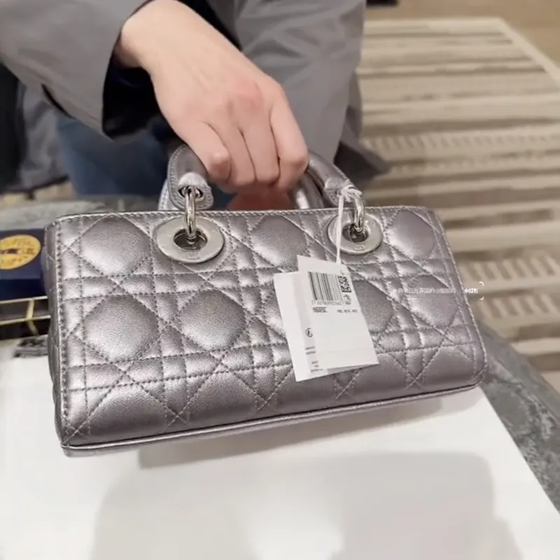 ディオール Trianon バーティカルバッグ スモール da875458