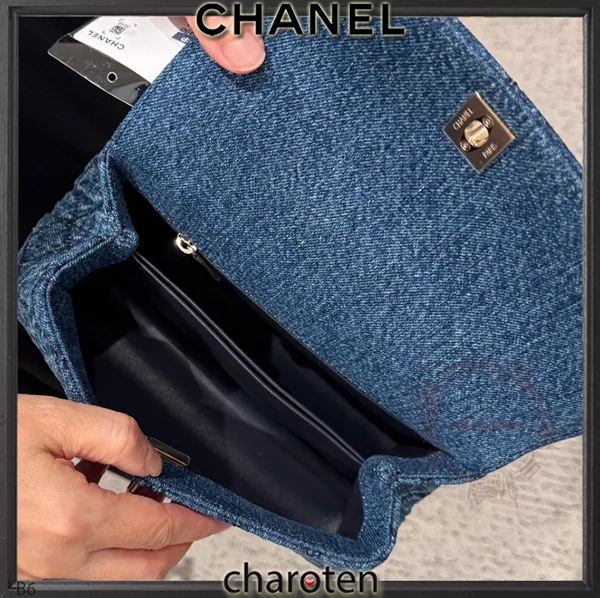 完売人気【追跡付】可愛デニム♡シャネル ココハンドル コピー 24㎝ A92990