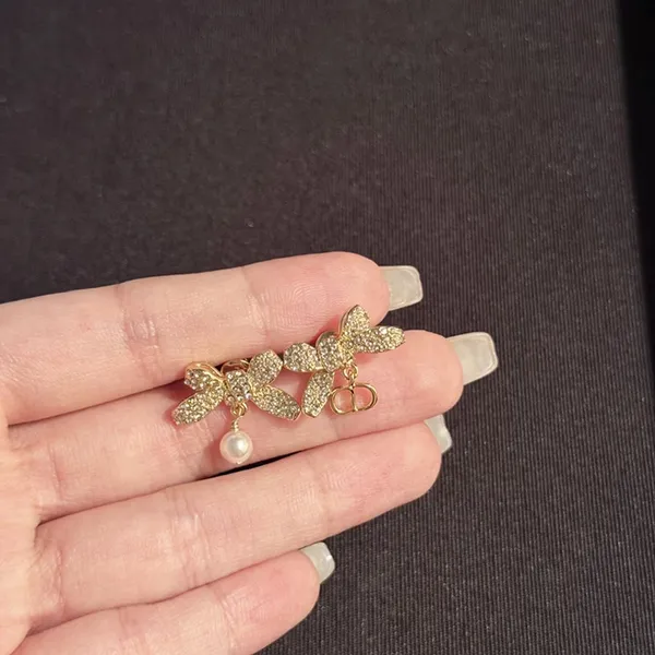 【キラキラ可愛い♡】ディオール Delicate Bow ピアス コピー E4678WOMCY_D319