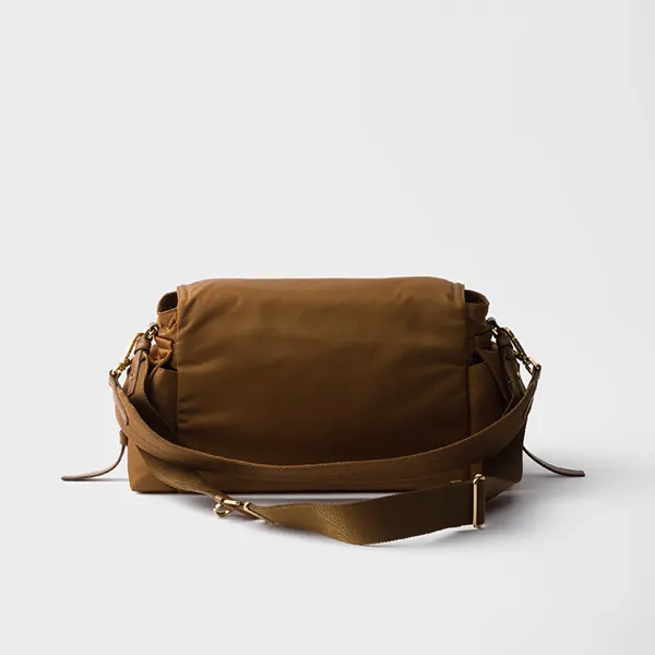 プラダ エクスプローラ ラージ Re-Nylon ショルダーバッグ 1BD391