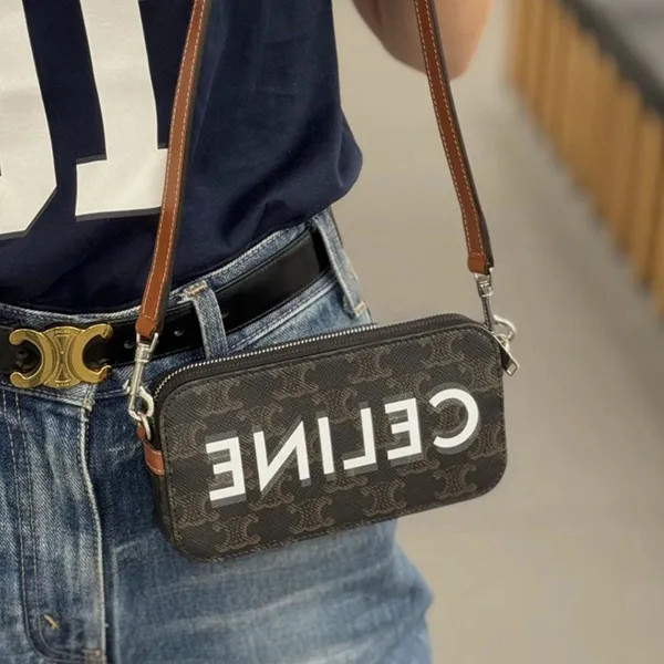 注目度NO.1[N級品]【セリーヌ】HORIZONTAL ショルダーポーチ スーパーコピー 10L272DM5.04LI