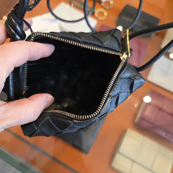 ボッテガヴェネタ ミニ ショルダーバッグ スーパーコピー キャンディー ループ 730832 V1G11