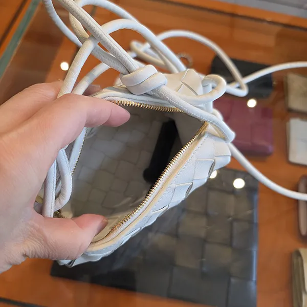 ボッテガヴェネタ ミニ ショルダーバッグ スーパーコピー キャンディー ループ 730832 V1G11