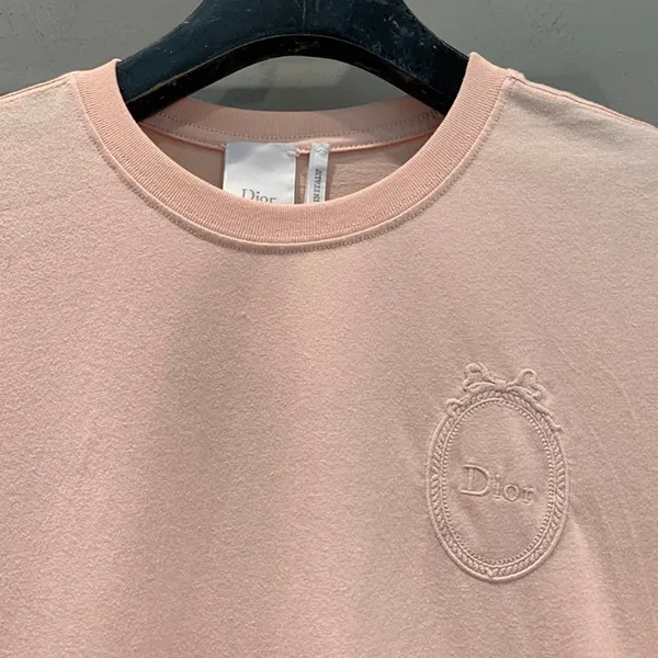 7日間返品返金保障ディオール メダリオン エンブロイダリー Tシャツ 激安 623T13A4265