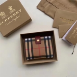 Burberry ( バーバリー)レディース財布コピー新品