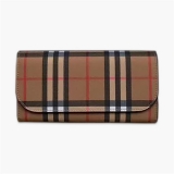 Burberry ( バーバリー)レディース財布コピー新品