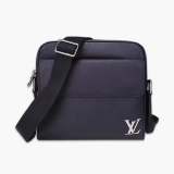 ルイヴィトンコピー(Louis Vuitton)メンズ ショルダーバッグ