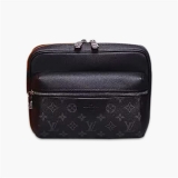 ルイヴィトンコピー(Louis Vuitton)メンズ ショルダーバッグ