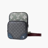 2020最新ルイヴィトンコピー(Louis Vuitton)メンズ ショルダーバッグ