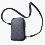 2020最新ルイヴィトンコピー(Louis Vuitton)メンズ ショルダーバッグ