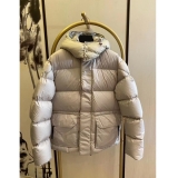 2020新作Moncler/モンクレール メンズとレディース ダウン コピー