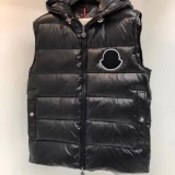 2020新作Moncler/モンクレール メンズとレディース ダウン コピー