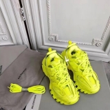 2021最新Balenciagaスニーカー メンズとレディース バレンシアガ シューズ靴 スーパーコピー