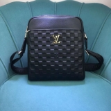 202204最新ルイヴィトン(Louis Vuitton) メンズ ショルダーバッグ   コピー