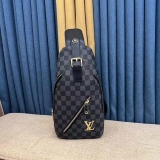 202204最新ルイヴィトン(Louis Vuitton) メンズ ショルダーバッグ   コピー