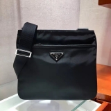 202204最新プラダ(Prada)メンズ ショルダーバッグ  コピー